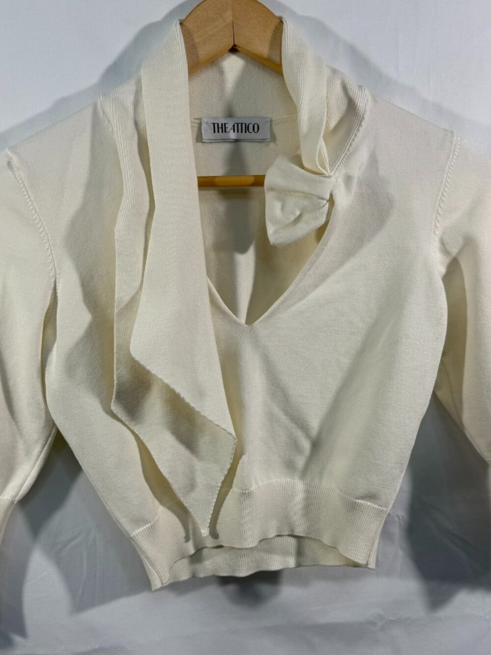 The Attico Ivory Knit Bow Scarf Sweater Top IT 44 V Neck 3/4 Sleeve Italy